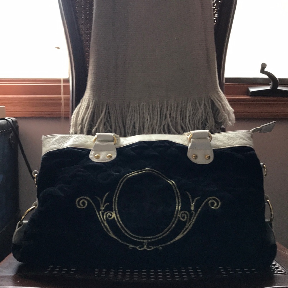 Beautiful Juicy Couture handbag